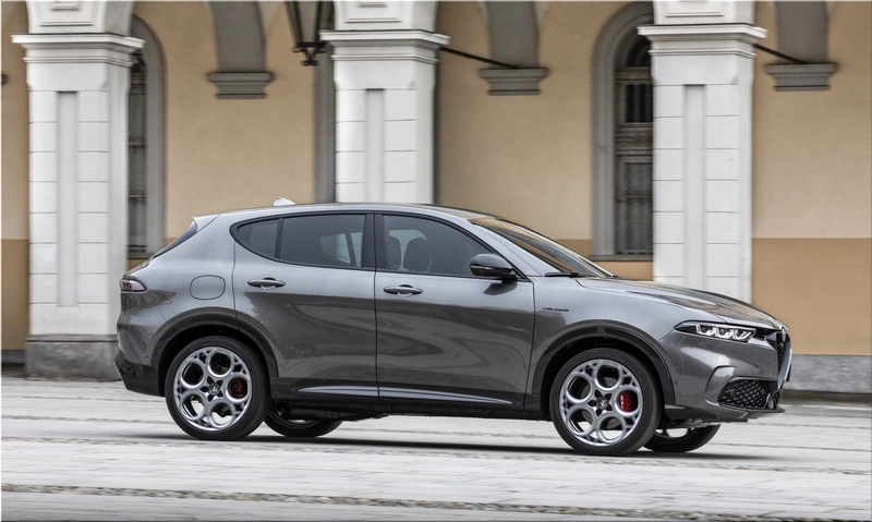 Alfa Romeo Tonale Plug-in Hybrid Q4