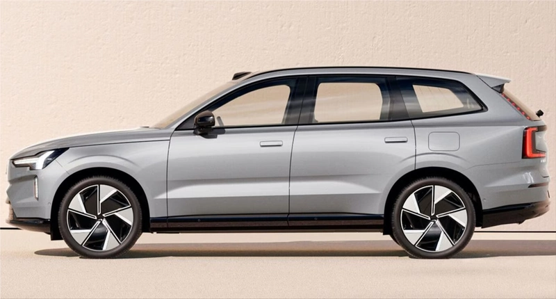 Volvo EX90 electric SUV