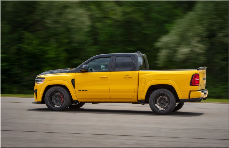 Ram 1500 Rumble Bee SRT
