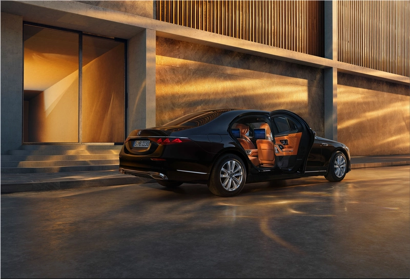 Mercedes-Benz S-Class 2026