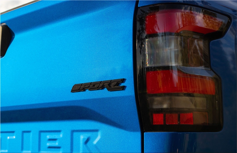 Nissan Frontier Sport