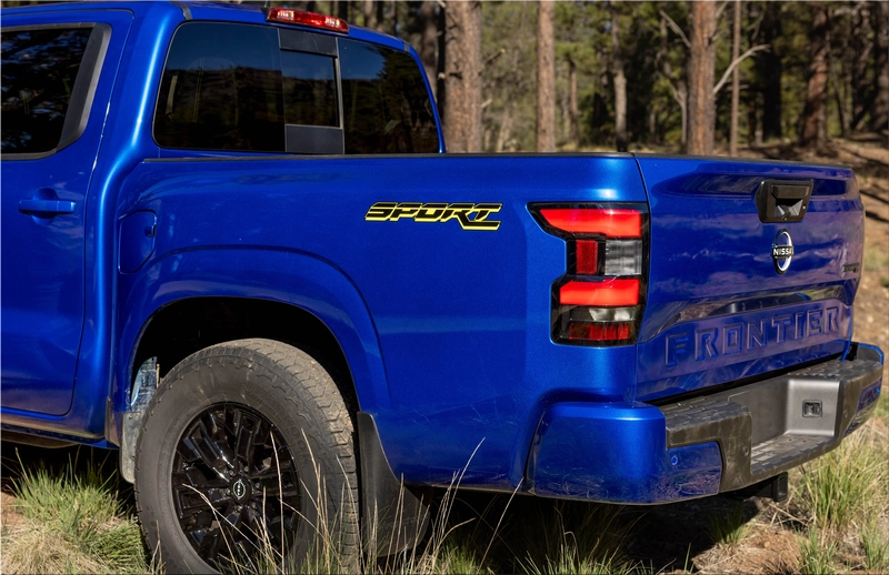 Nissan Frontier Sport