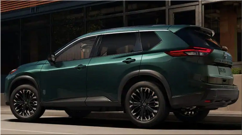 Nissan Rogue compact SUV