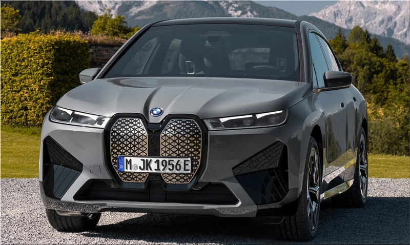 BMW iX