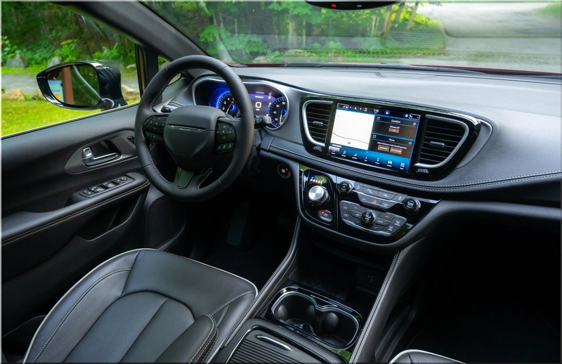 Chrysler Pacifica