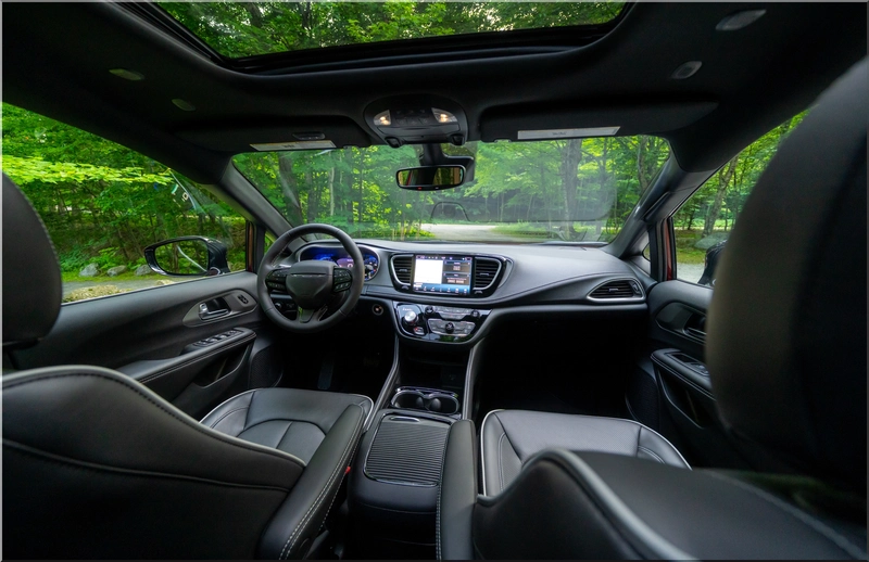 Chrysler Pacifica