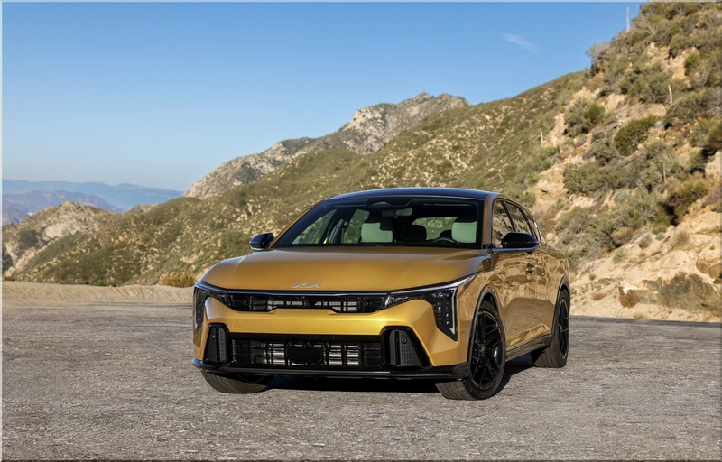 Kia K4 Hatchback