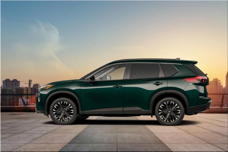 Nissan Rogue compact SUV