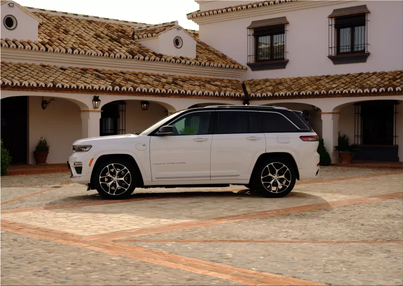 2023 Jeep Grand Cherokee
