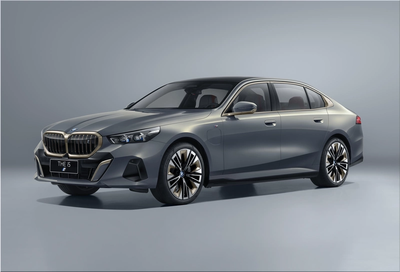 2024 BMW i5