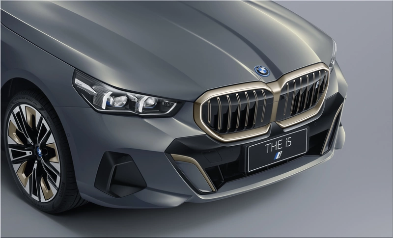 2024 BMW i5