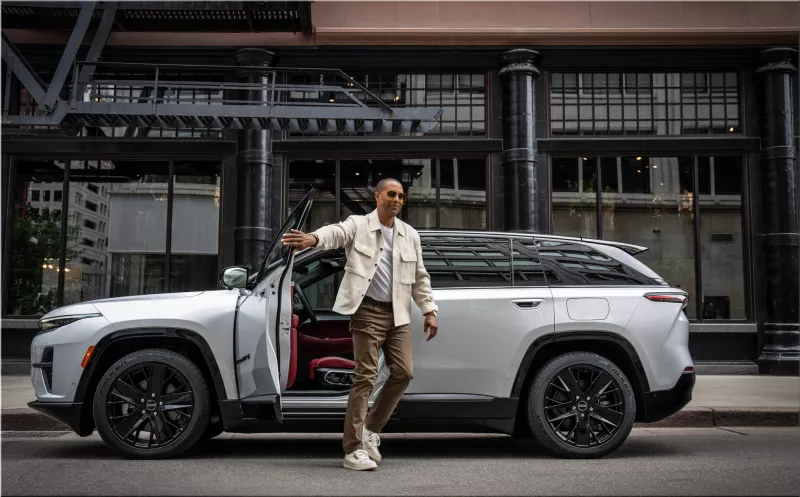 2024 Jeep Wagoneer S