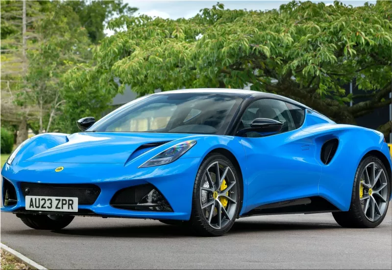 Lotus Emira i4