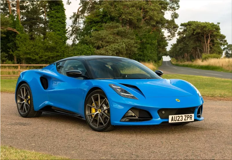 Lotus Emira i4