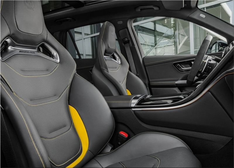 Mercedes-Benz GLC63 S AMG E Performance