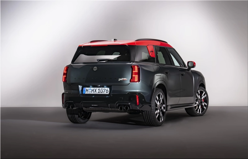 2024 MINI John Cooper Works Countryman