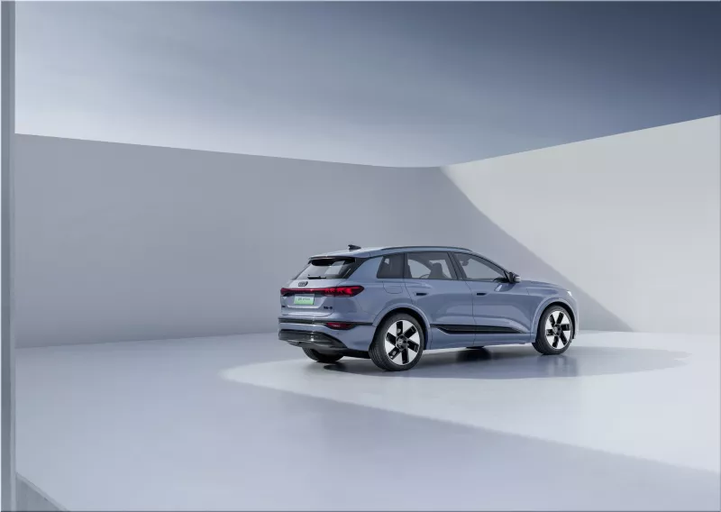 2025 Audi Q6L e-tron