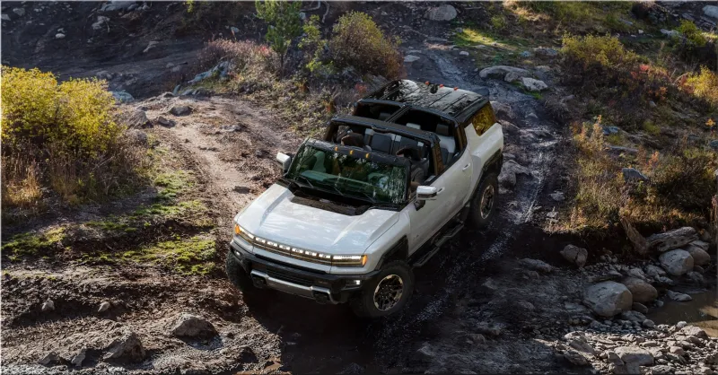 2025 GMC Hummer EV SUV