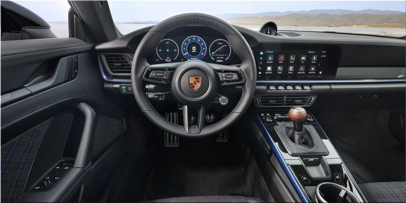 2025 Porsche 911 Carrera T
