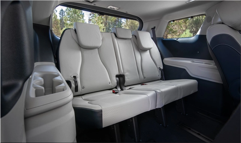 Kia Carnival Hybrid