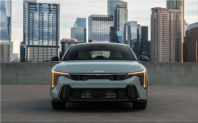 2026 Kia K4