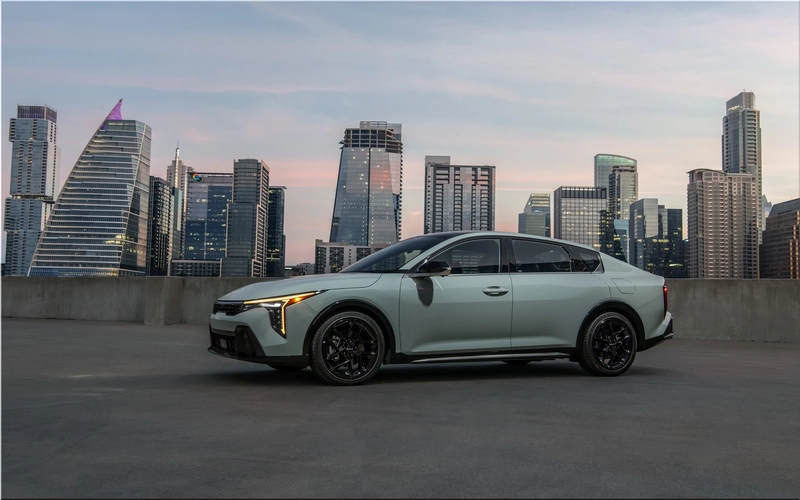 2026 Kia K4