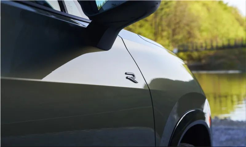 Volkswagen Tiguan SEL R-Line Turbo