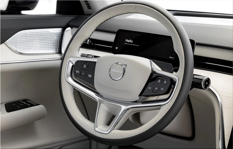 Volvo EX90