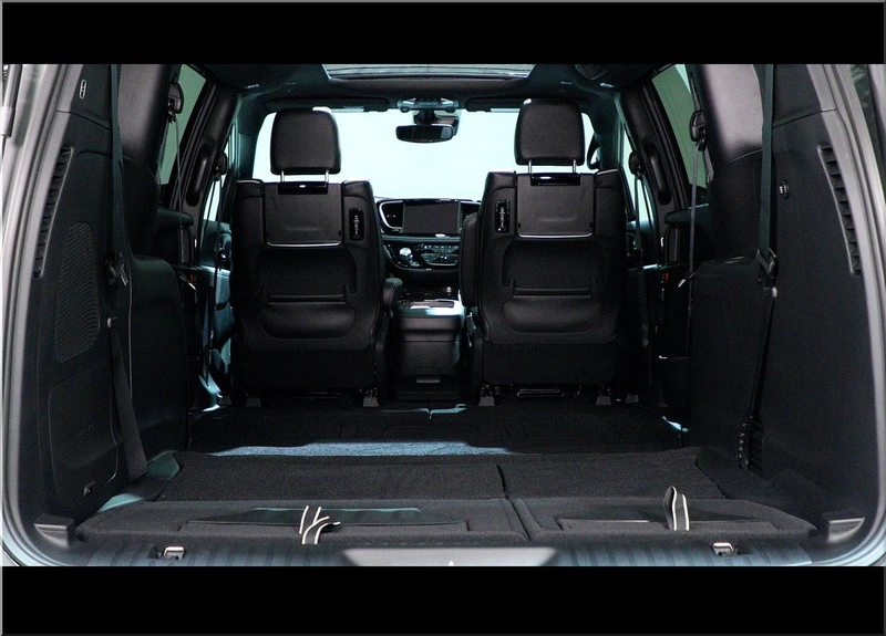 2027 Chrysler Pacifica