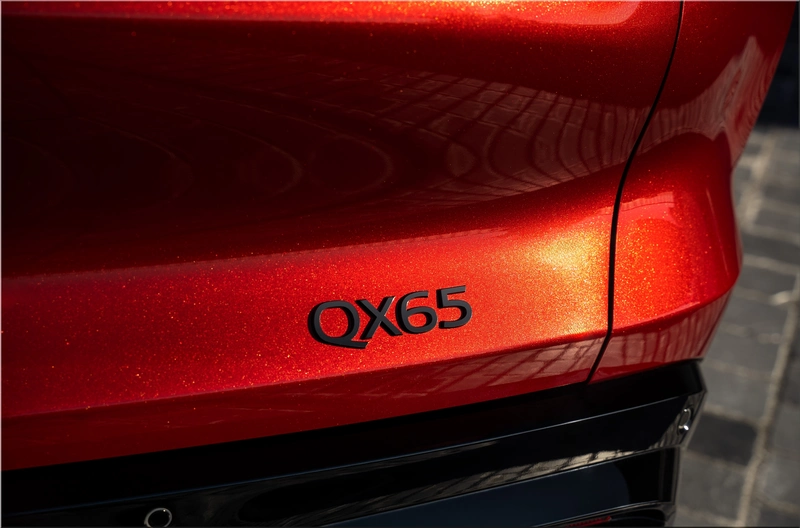 INFINITI QX65