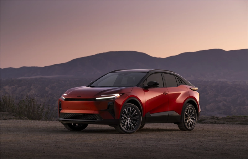 2027 Toyota C-HR AWD