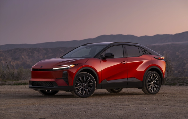 2027 Toyota C-HR AWD