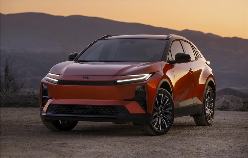 2027 Toyota C-HR AWD