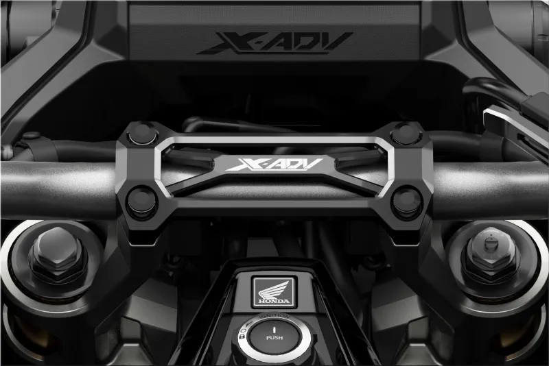 25YM Honda X-ADV