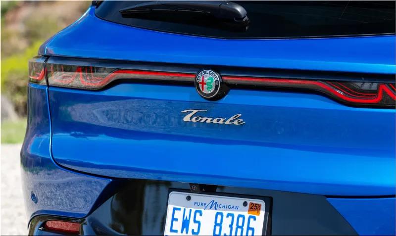 Alfa Romeo Tonale SUV