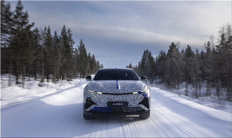 Alpine A390