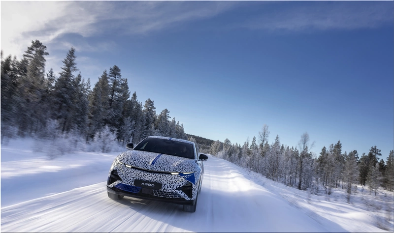 Alpine A390