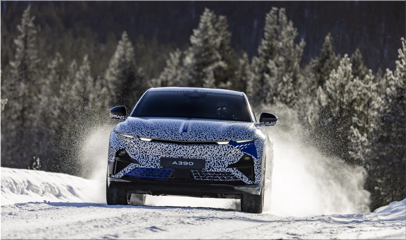Alpine A390