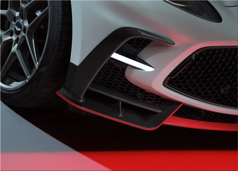 Aston Martin DBX S