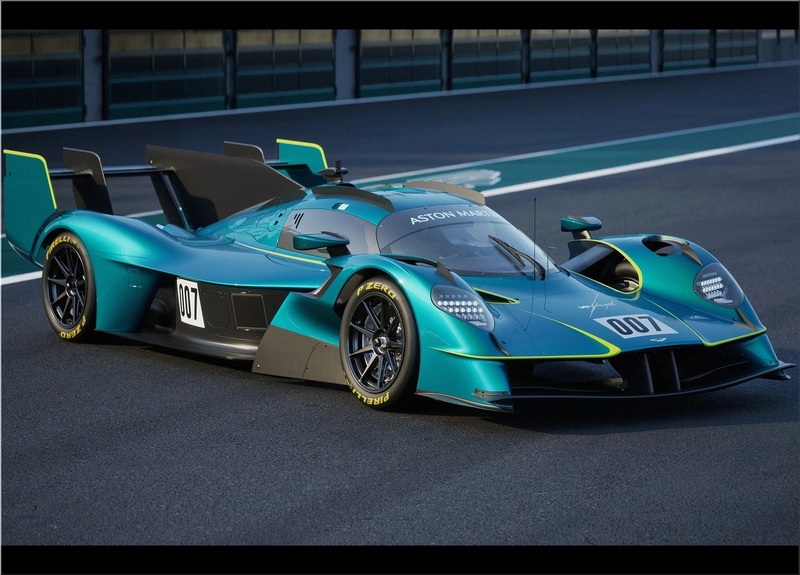 Aston Martin Valkyrie LM