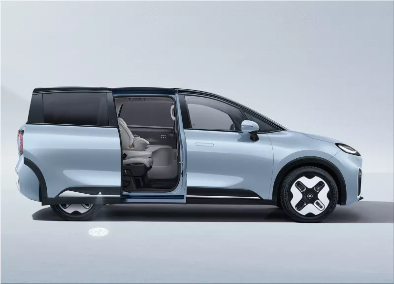 BAIC ArcFox Kaola