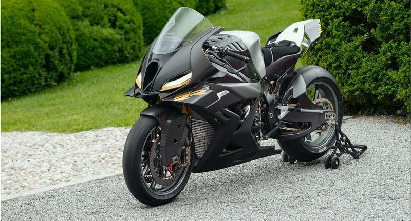 BMW Concept RR