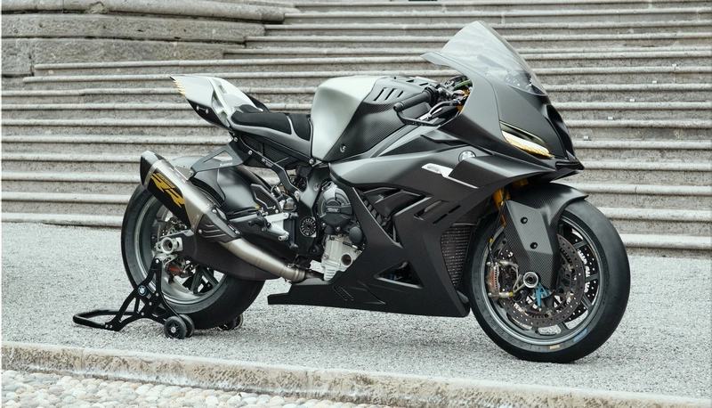 BMW Concept RR
