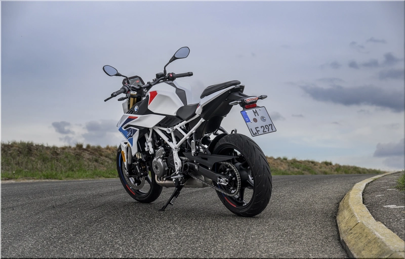 BMW F 450 R
