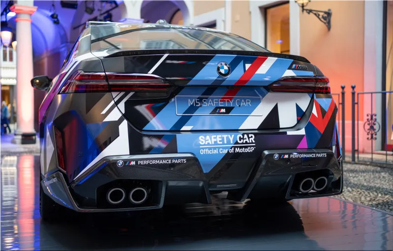 BMW M5 MotoGP Hybrid Safety Car
