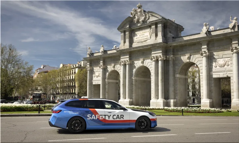 BMW M5 Touring Safety Car