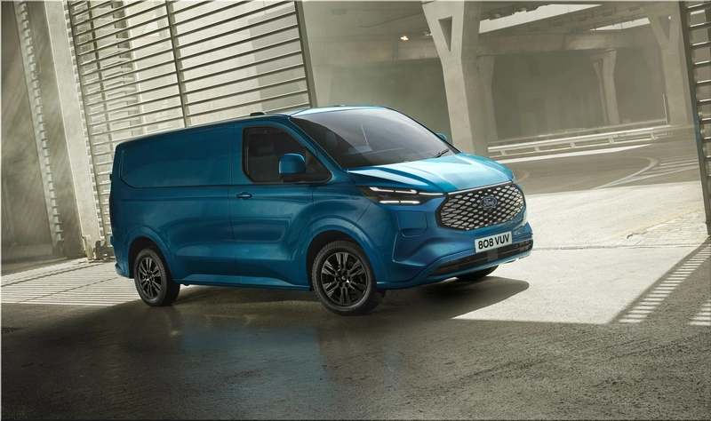 2023 Ford E-Transit Custom