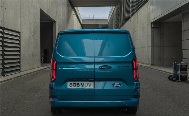 2023 Ford E-Transit Custom