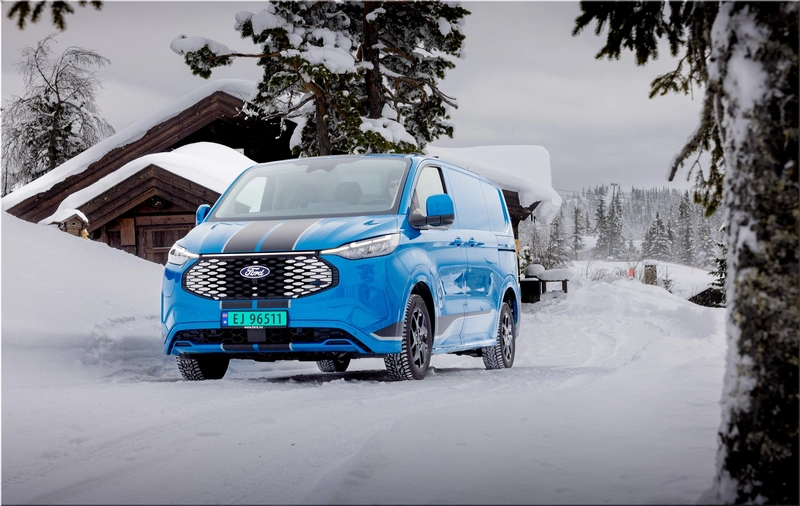 Ford E-Transit Custom AWD 2026