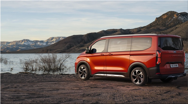 2024 Ford Tourneo Custom